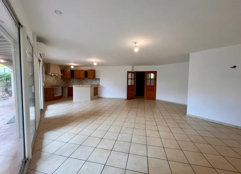Appartement Rue Auguste Saurel à Grans