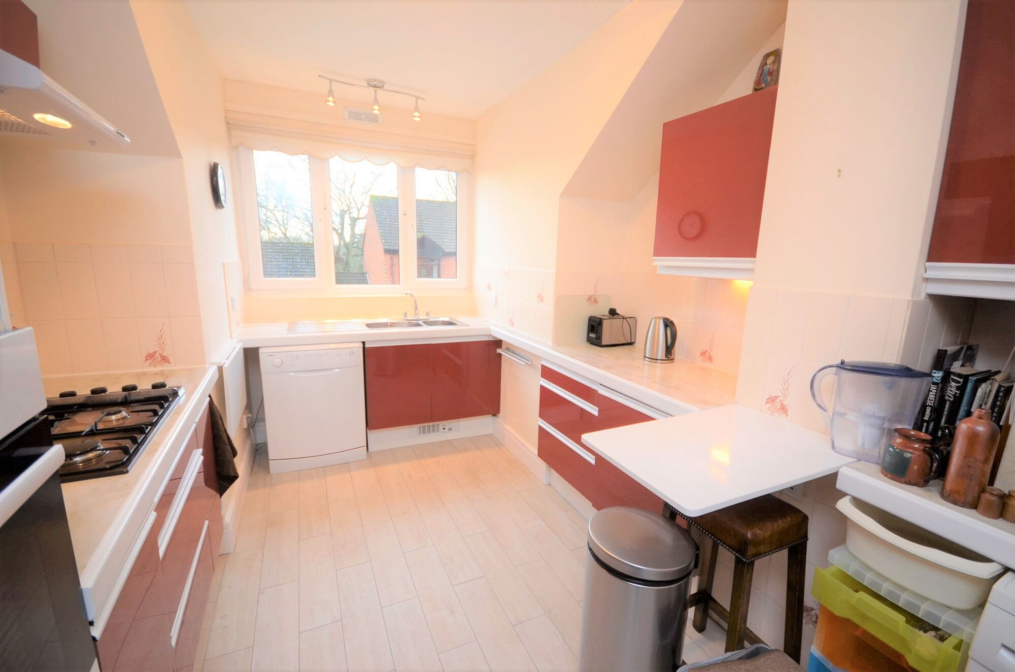 Flat Snells Wood Court in Little Chalfont