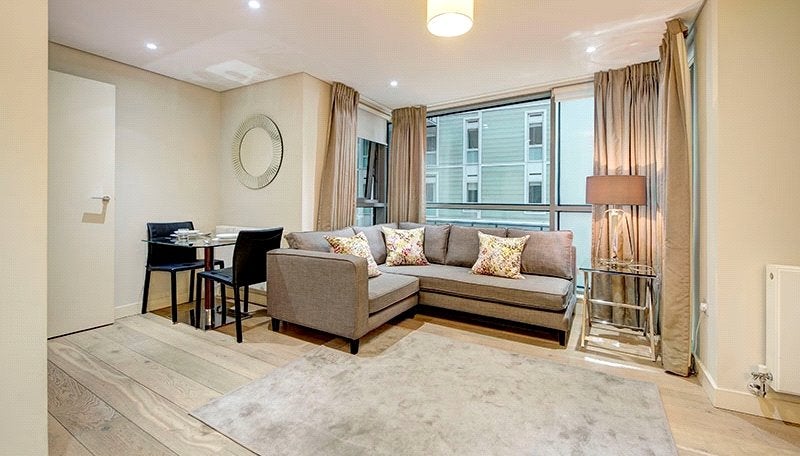 Flat Merchant Square in City of Westminster