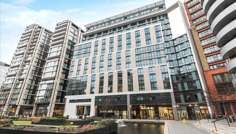 Flat Merchant Square in City of Westminster