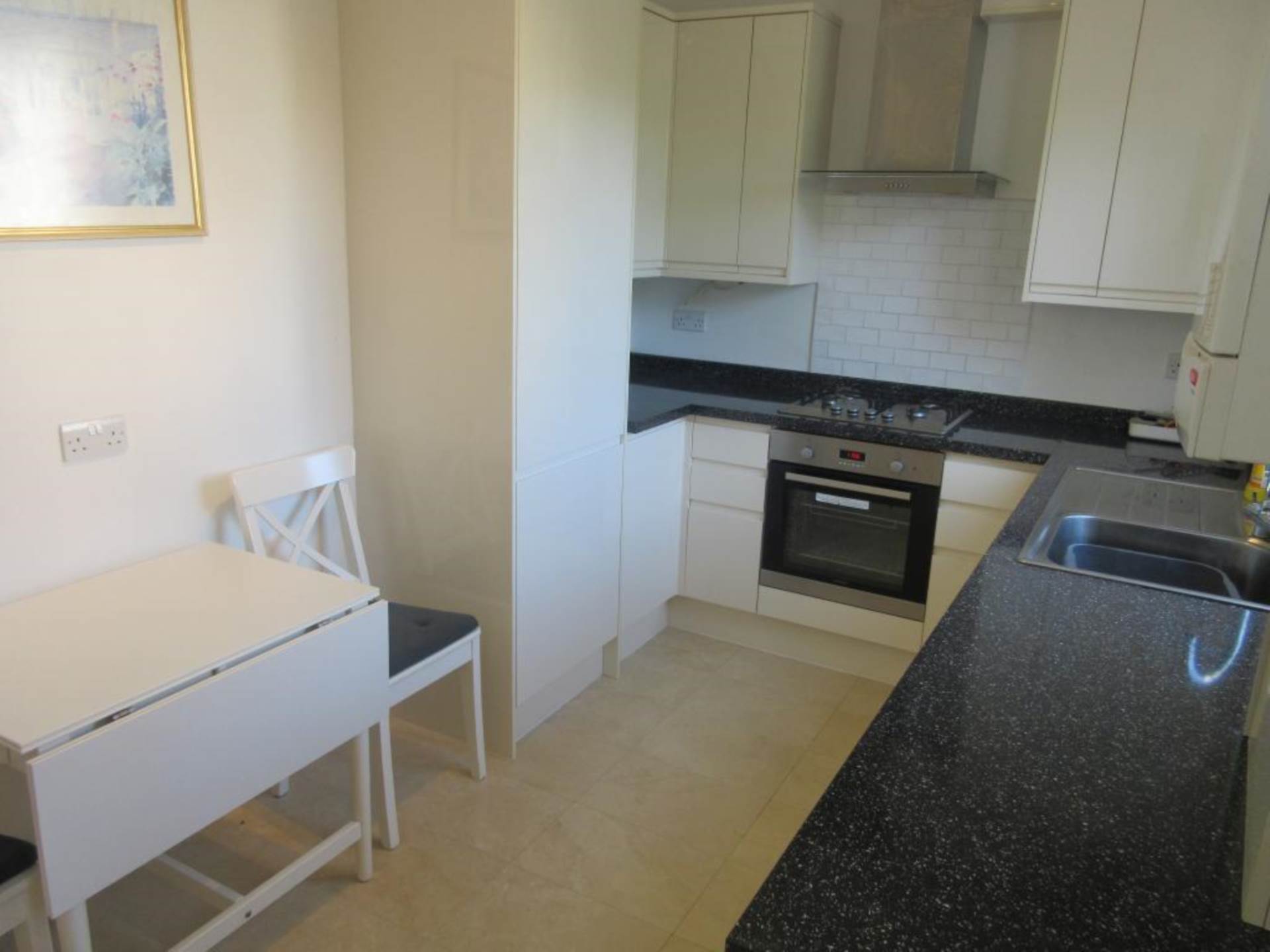 Flat The Leas in Southend-on-Sea
