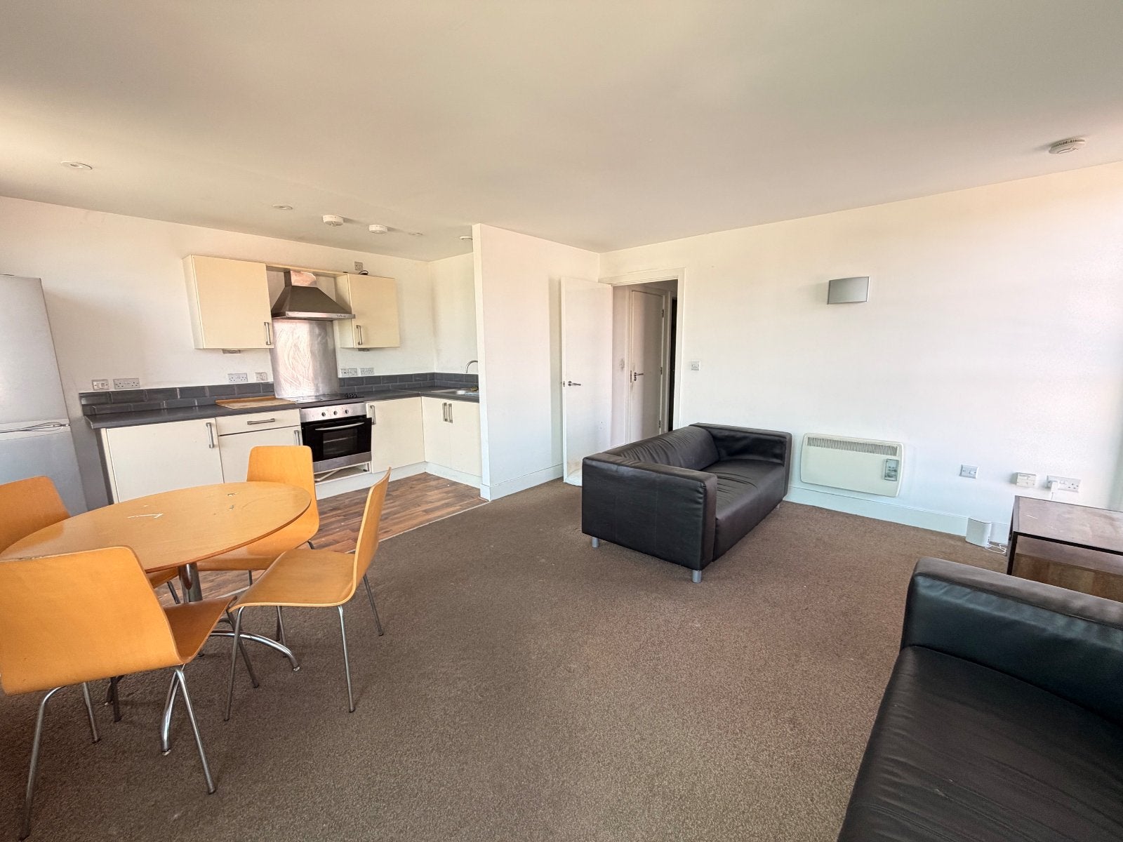 Flat Russell Street in Sheffield