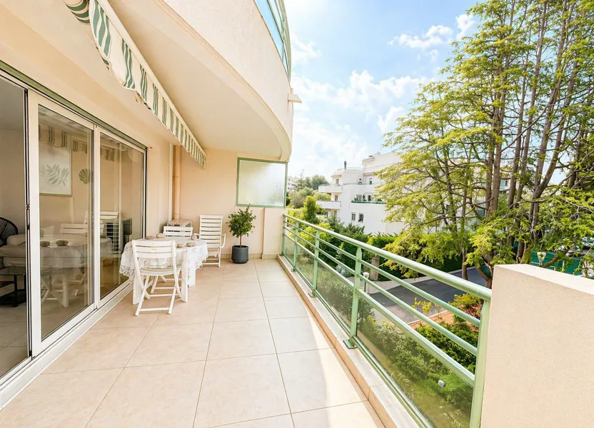 Appartement Avenue des Magnolias à Nice