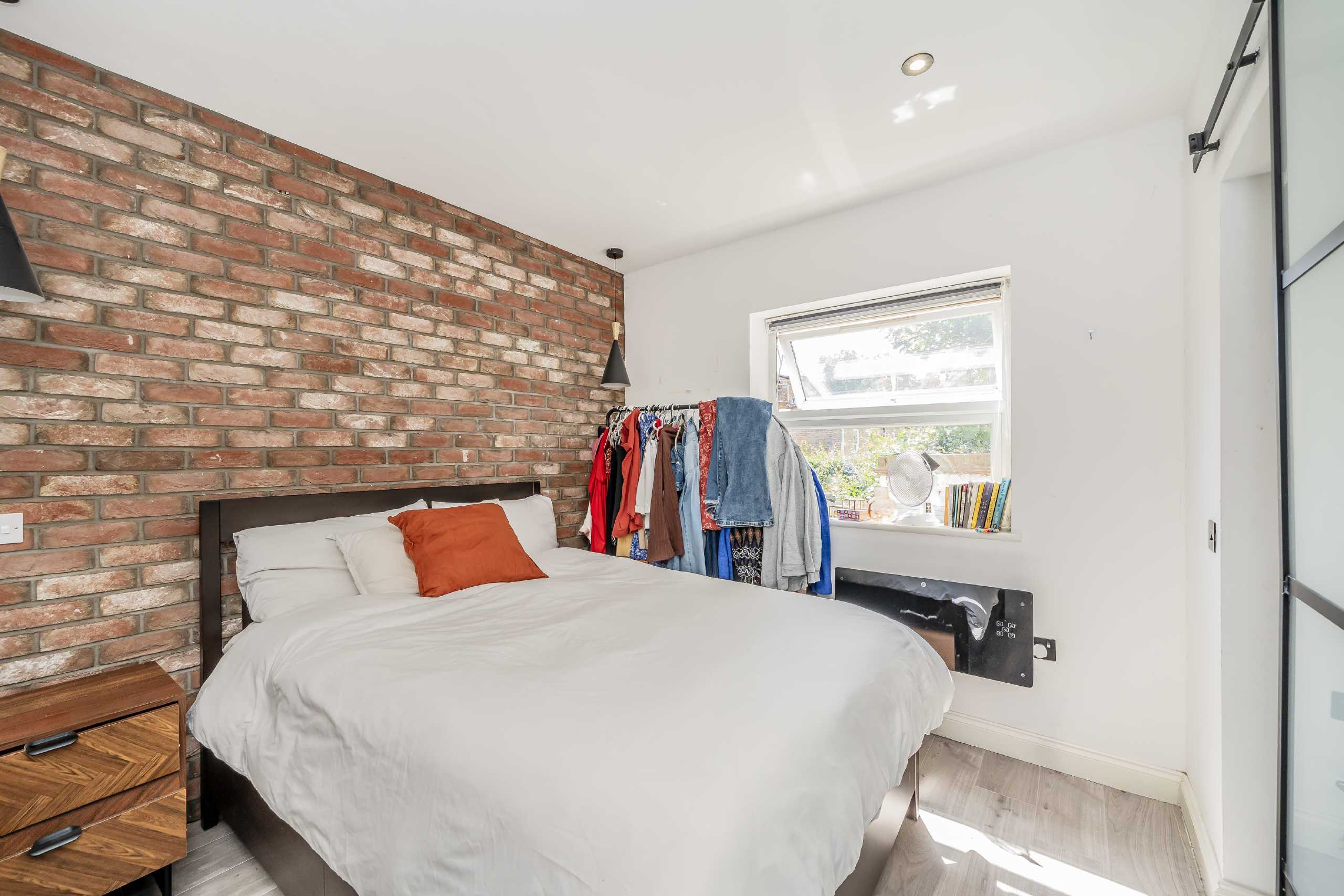 Flat Lena Gardens in Greater London