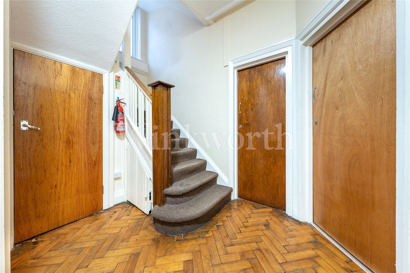 Flat Hoop Lane in Greater London