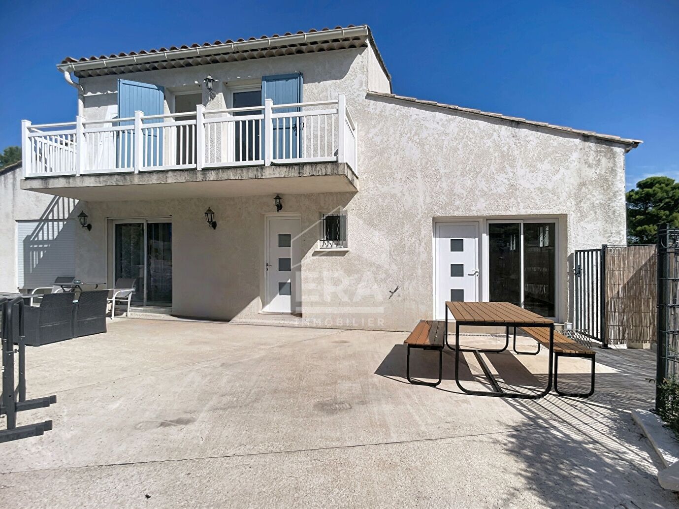 House Avenue Jean Moulin in Calas
