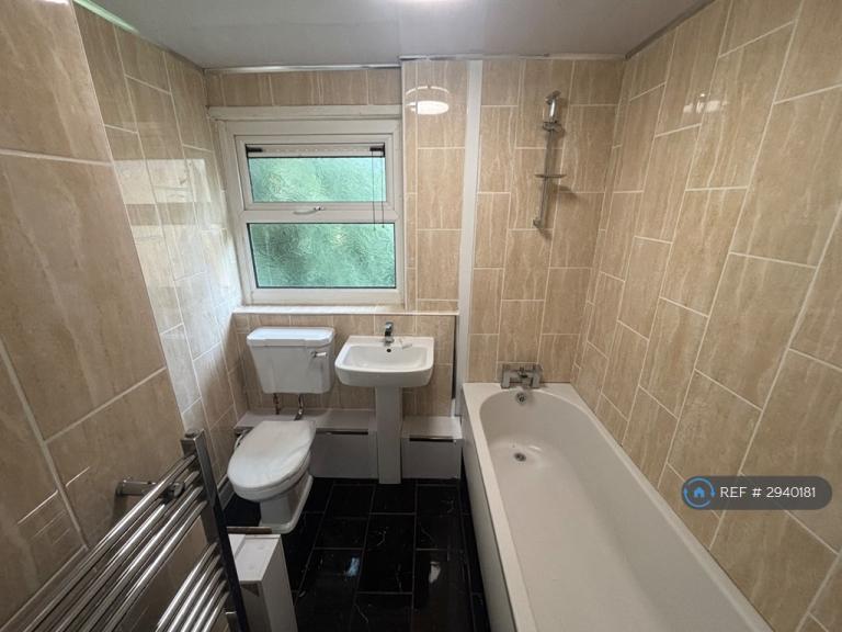 Flat Beechcroft in Prestwich