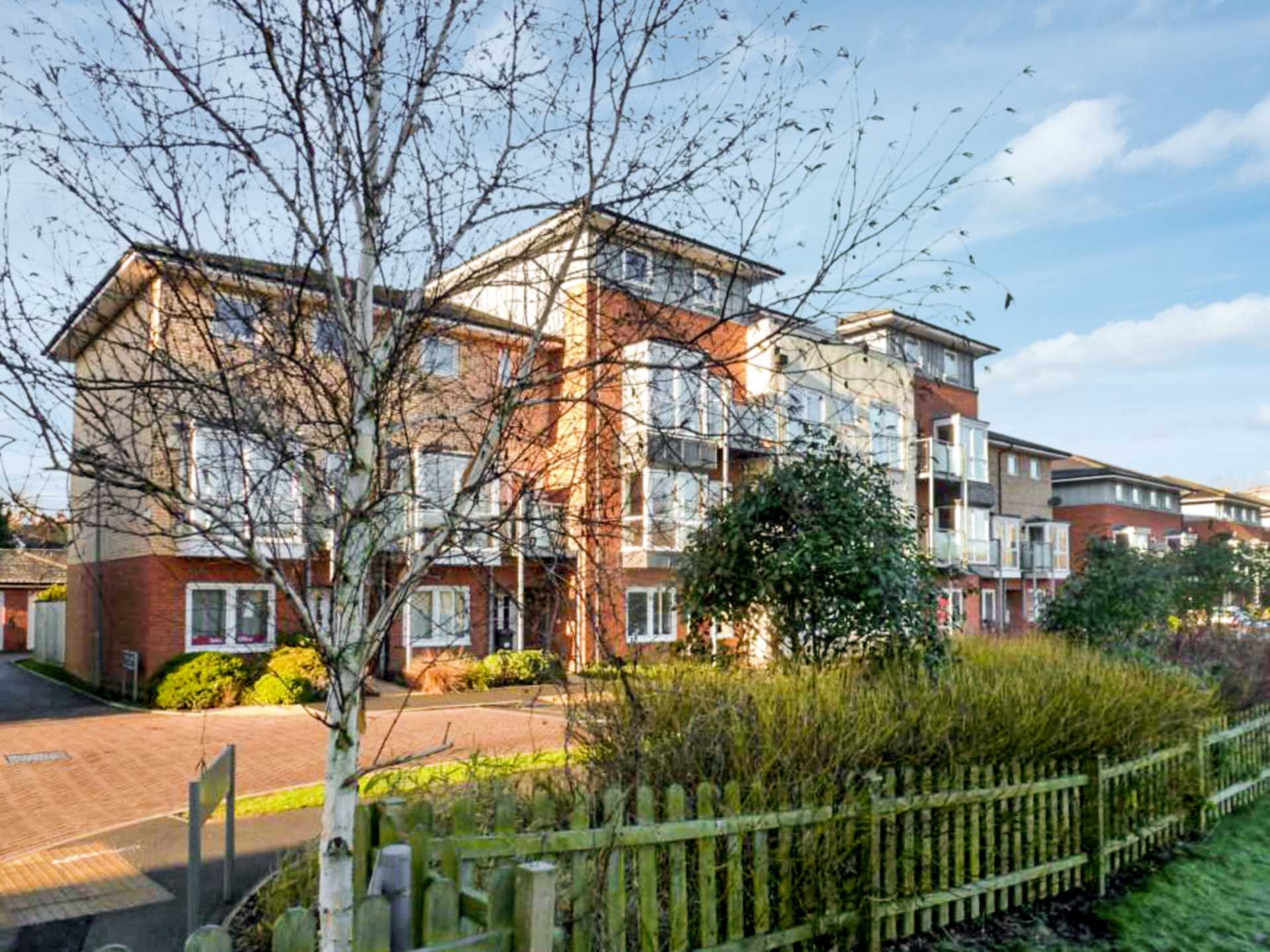 Flat Trent Road in Nuneaton