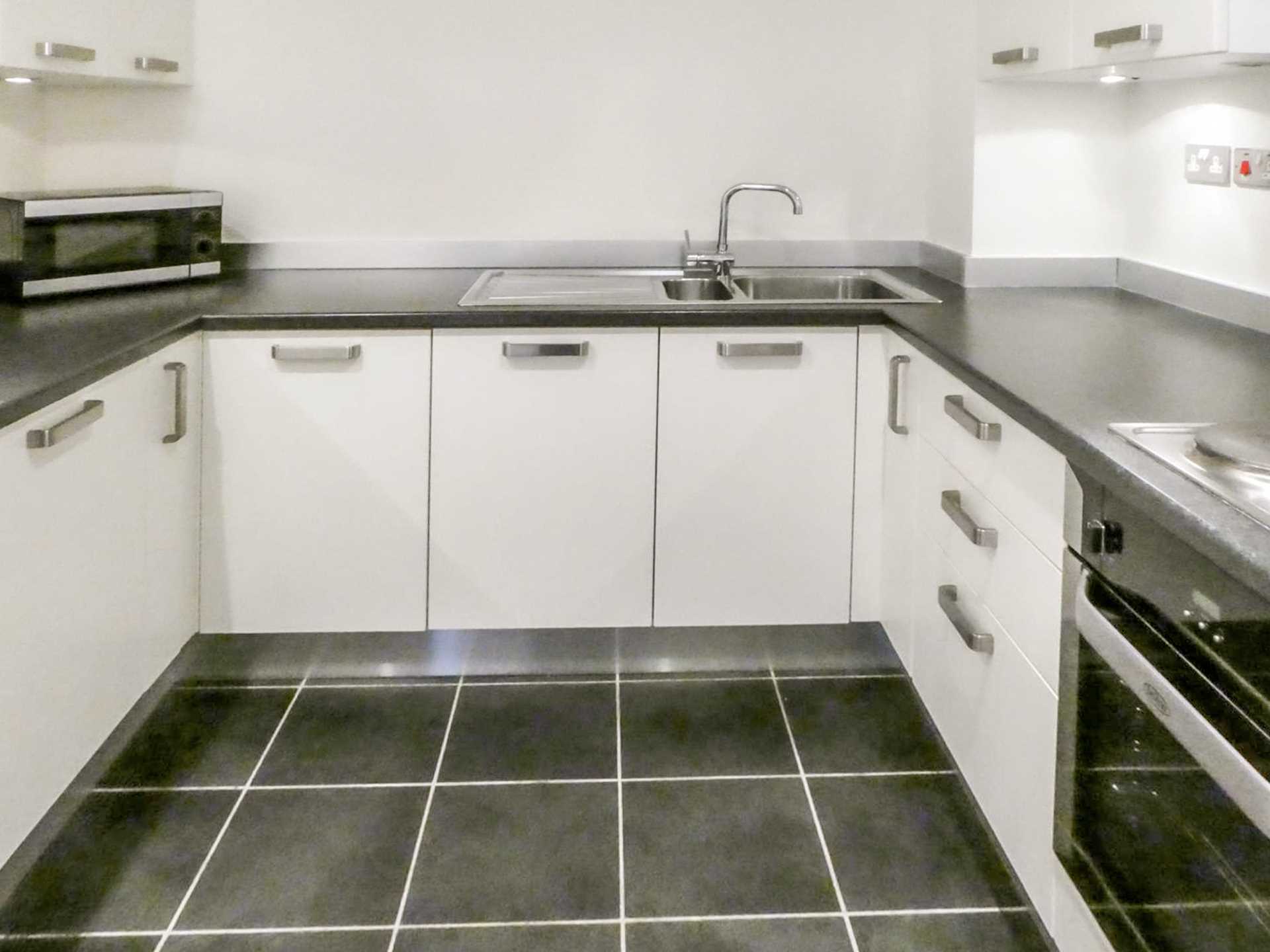Flat Trent Road in Nuneaton