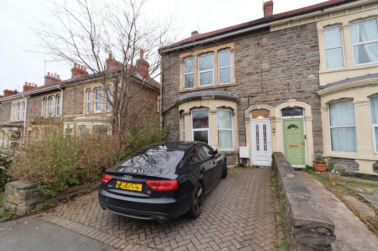 House Cassell Road in Bristol