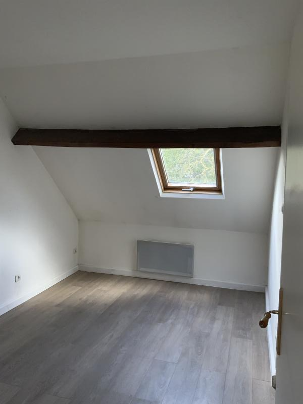 Appartement Rue du Bois Moulin à Authevernes