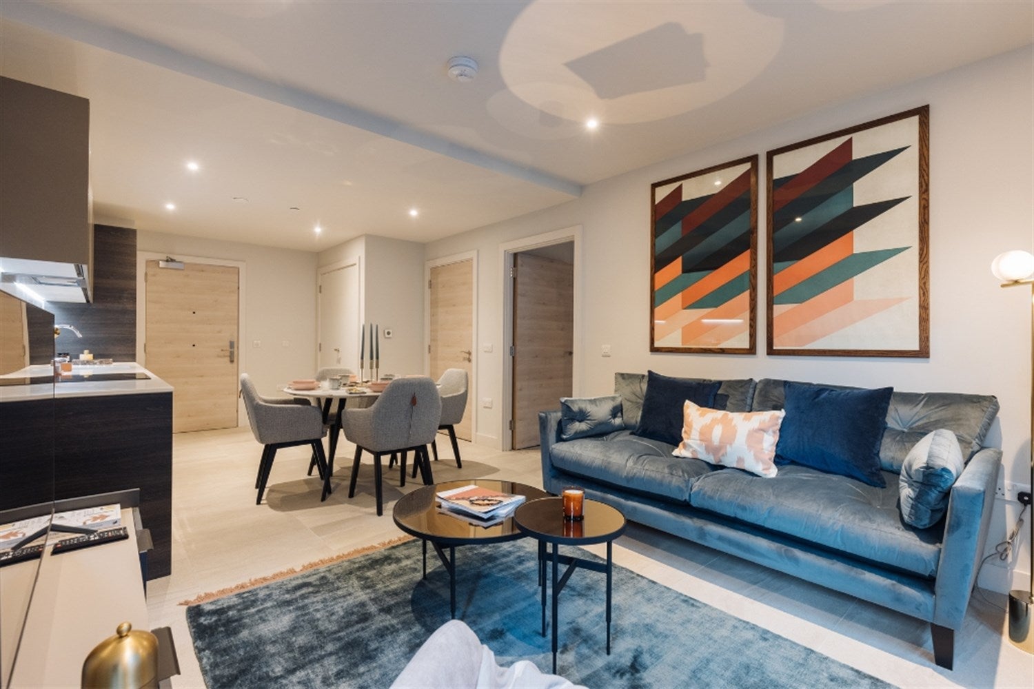 Flat McEwan Square in City of Edinburgh