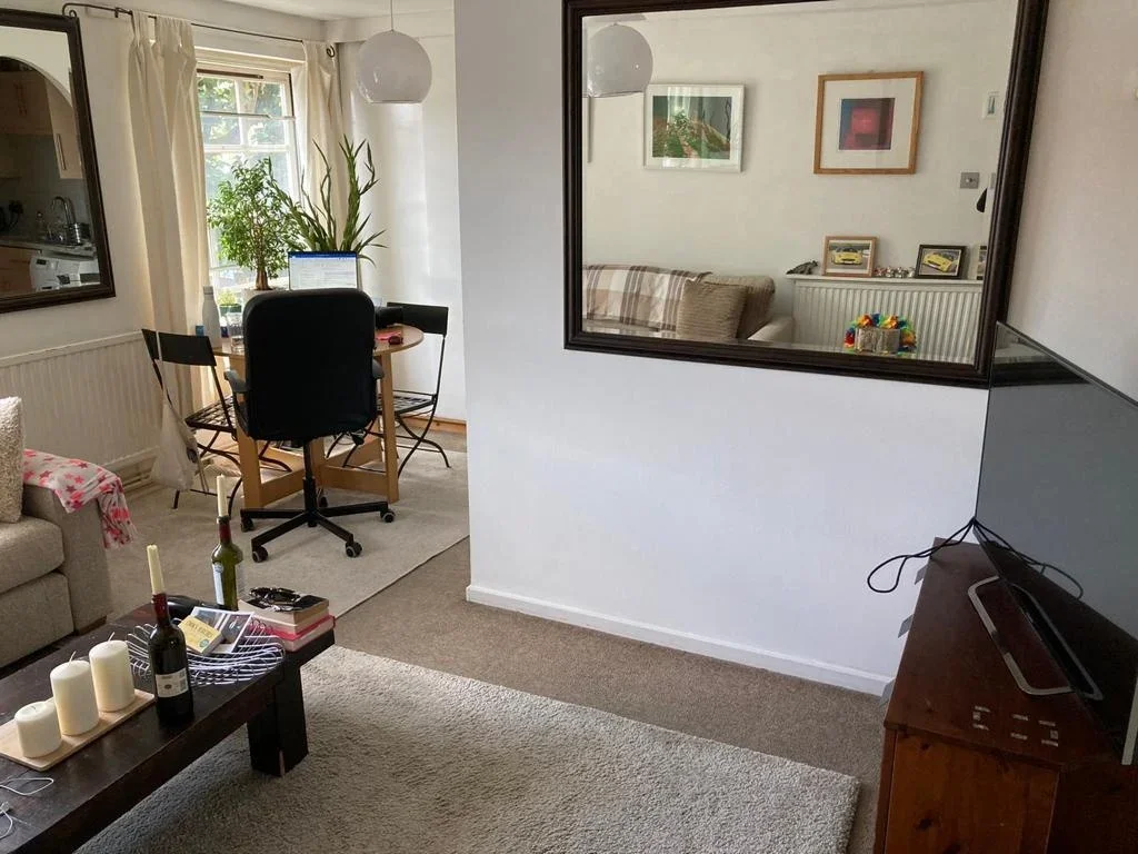Flat Moriatry Close in Greater London