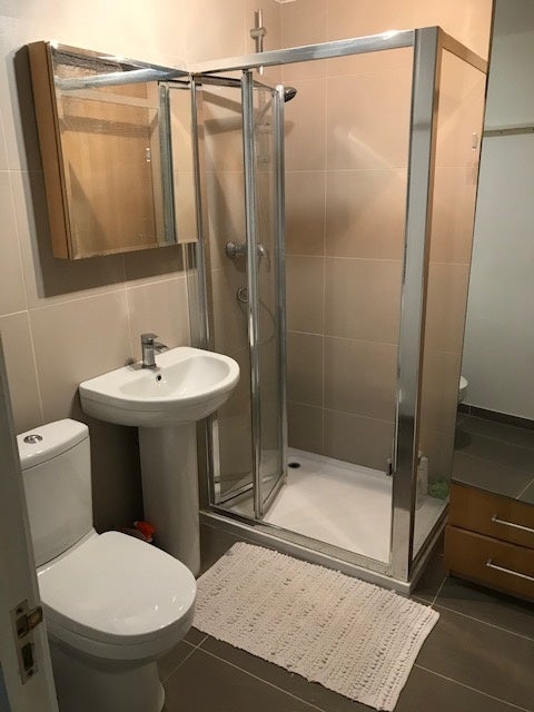 Flat Moriatry Close in Greater London