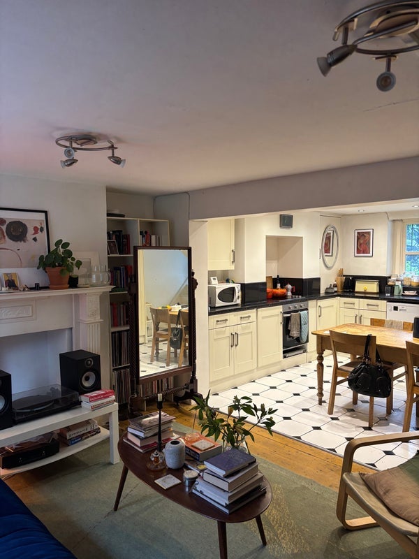 Room Sutherland Square in Greater London
