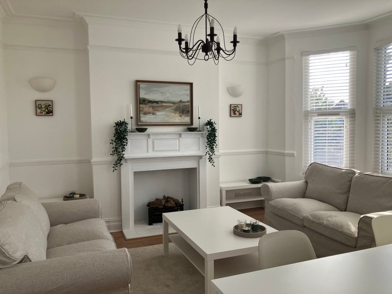 Flat Ridley Road in Greater London