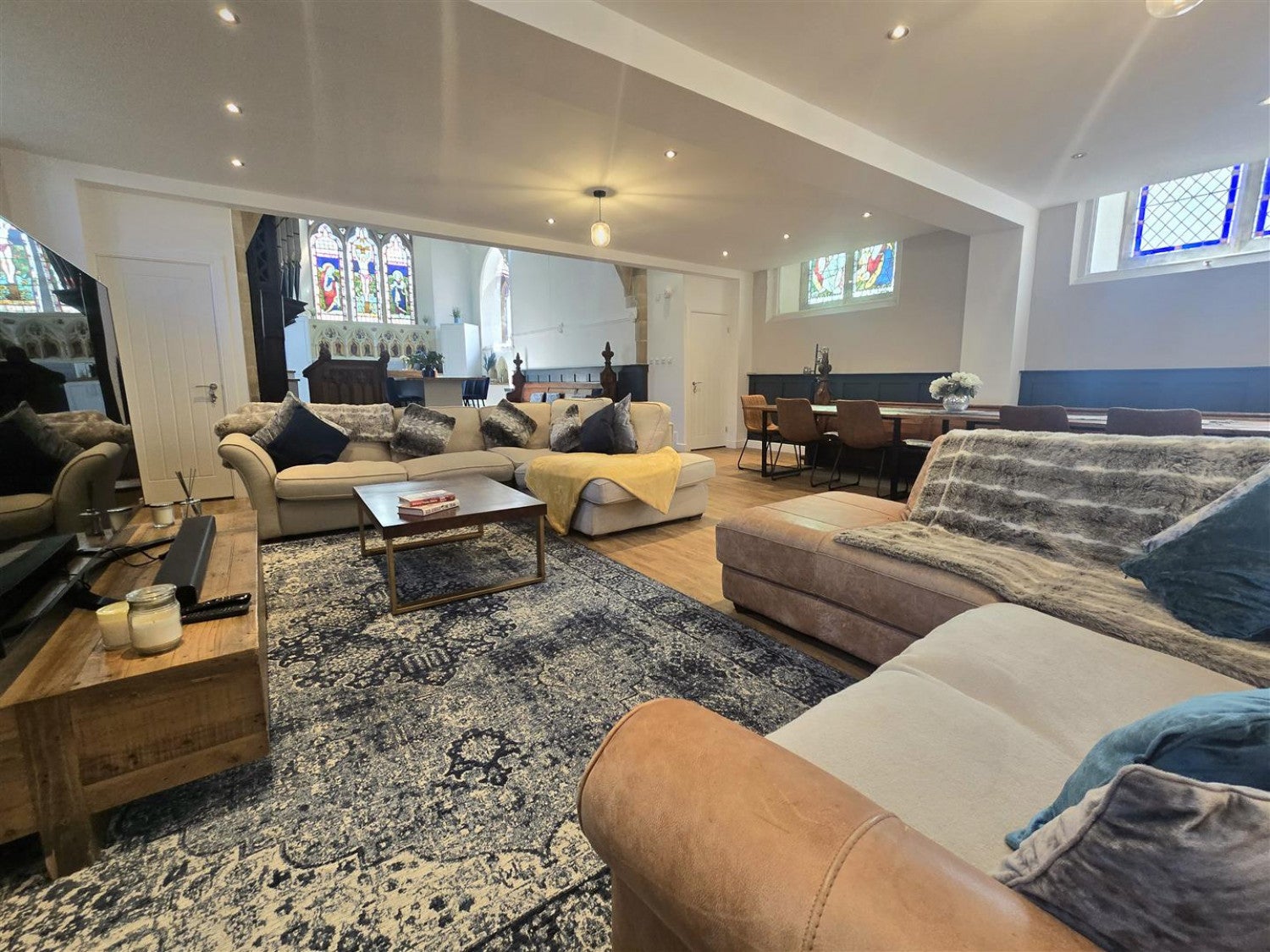 House The Front in Middleton One Row