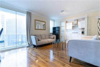 Flat North Bank in City of Westminster