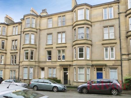 Room Polwarth Gardens in City of Edinburgh