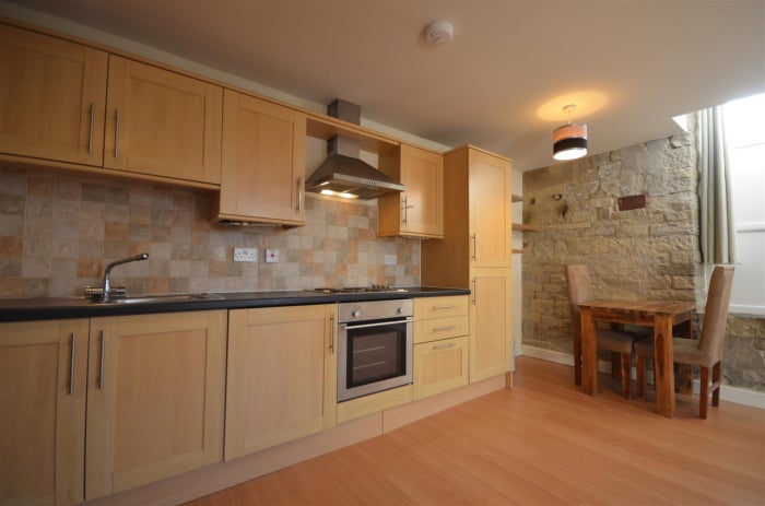 Flat Dewsbury Road in Calderdale