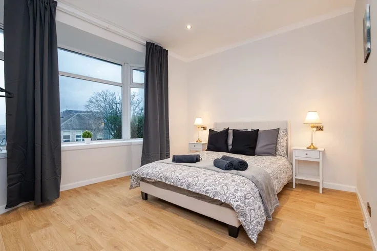 Flat Grampian Road in Aberdeen City