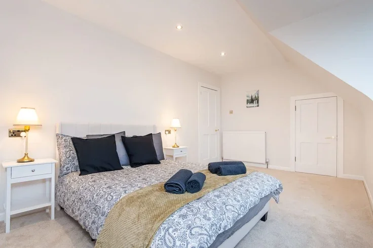 Flat Grampian Road in Aberdeen City