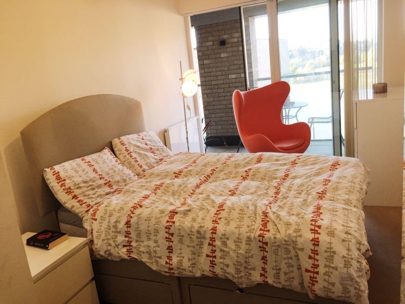 Room Morden Wharf Road in Greater London