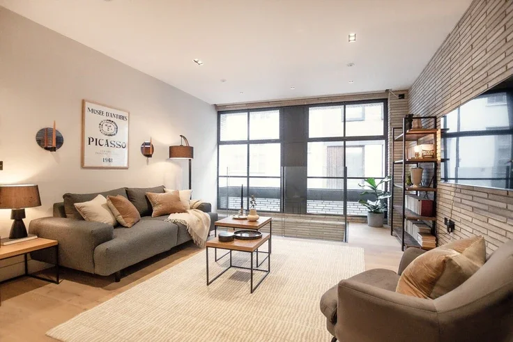 Flat King's Mews in Greater London