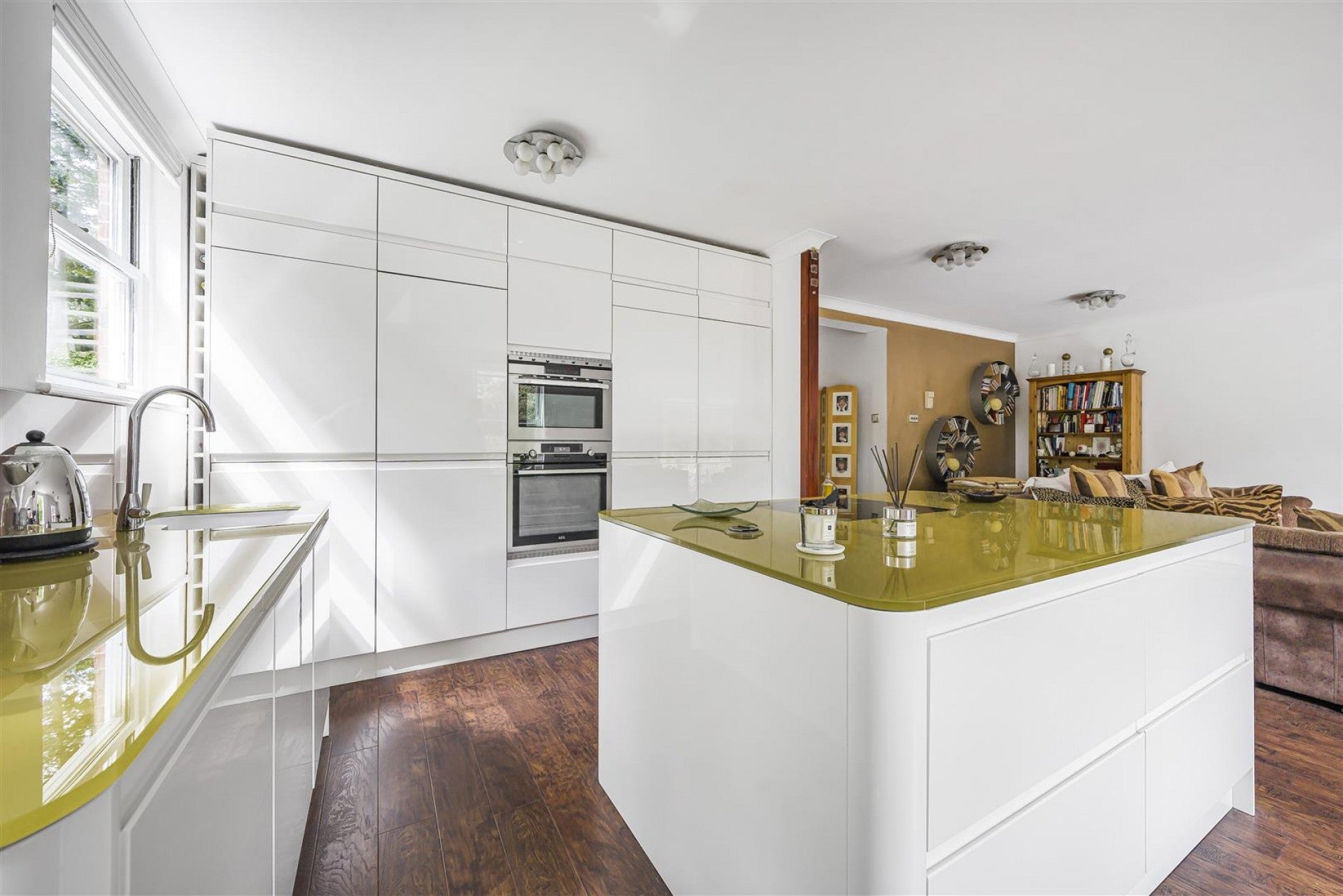 Flat Clarendon Road in Sevenoaks