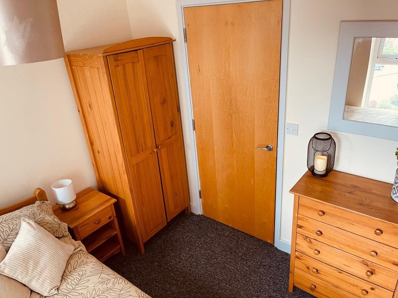 Room London Road in Newcastle-under-Lyme