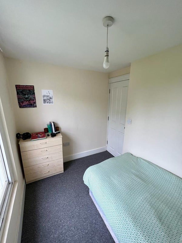 Room Upper North Street in Greater London