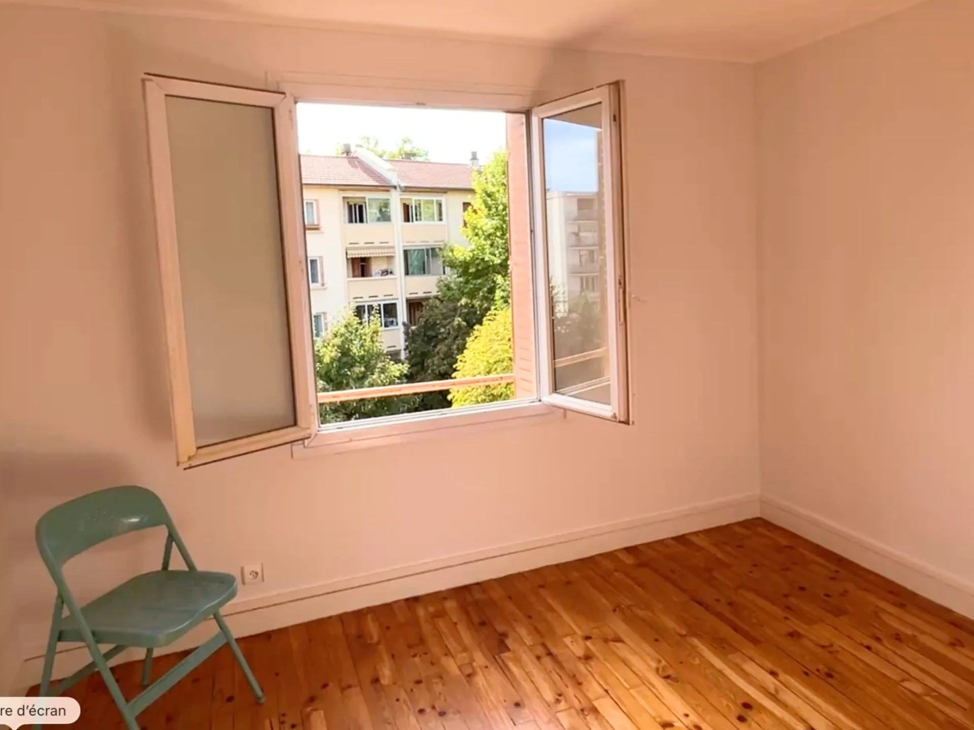 Flat Rue Armand in Villeurbanne