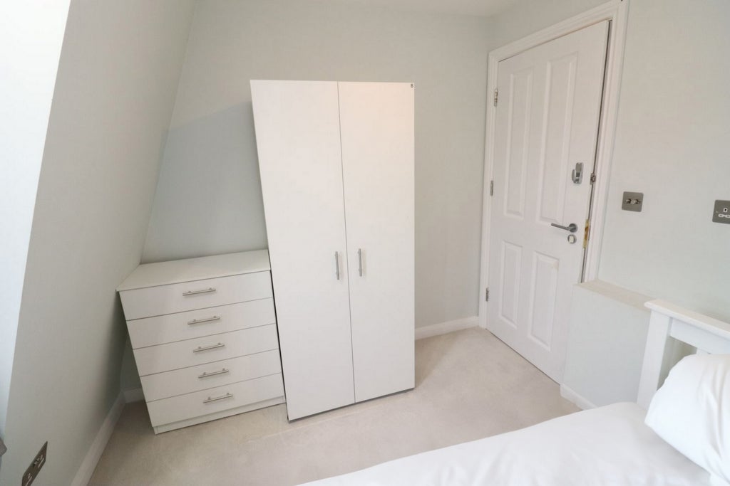 Room Globe Road in Greater London