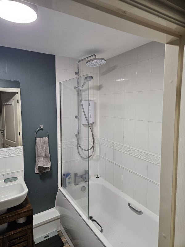 Room Wilbraham Road in Manchester