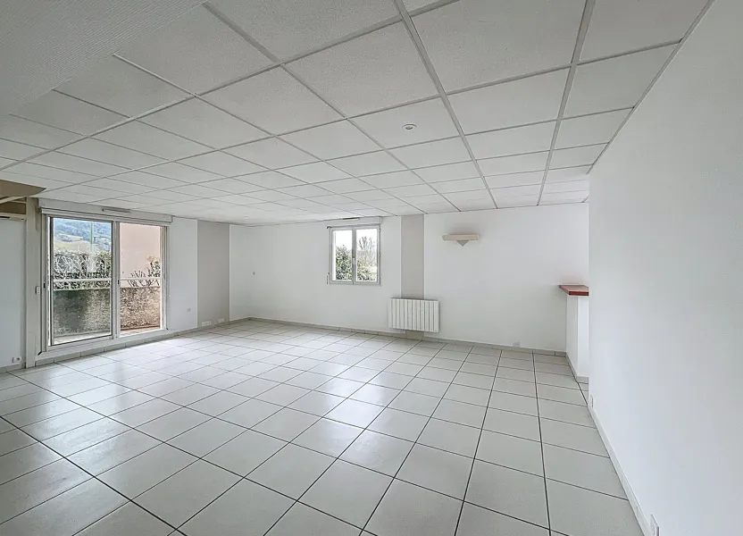 Appartement Avenue Maréchal Foch à Tournon-sur-Rhône