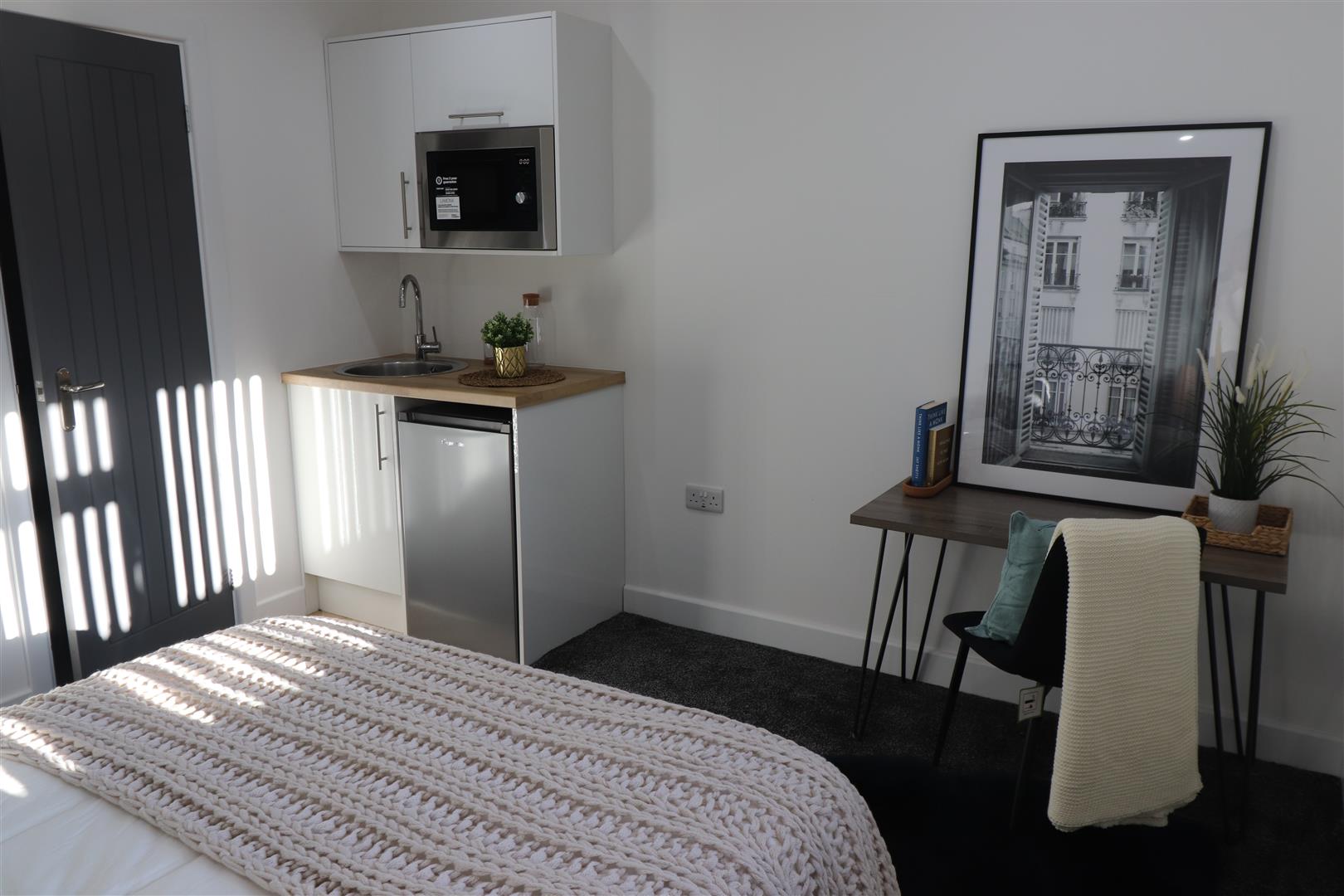 Room John Rous Avenue in Coventry