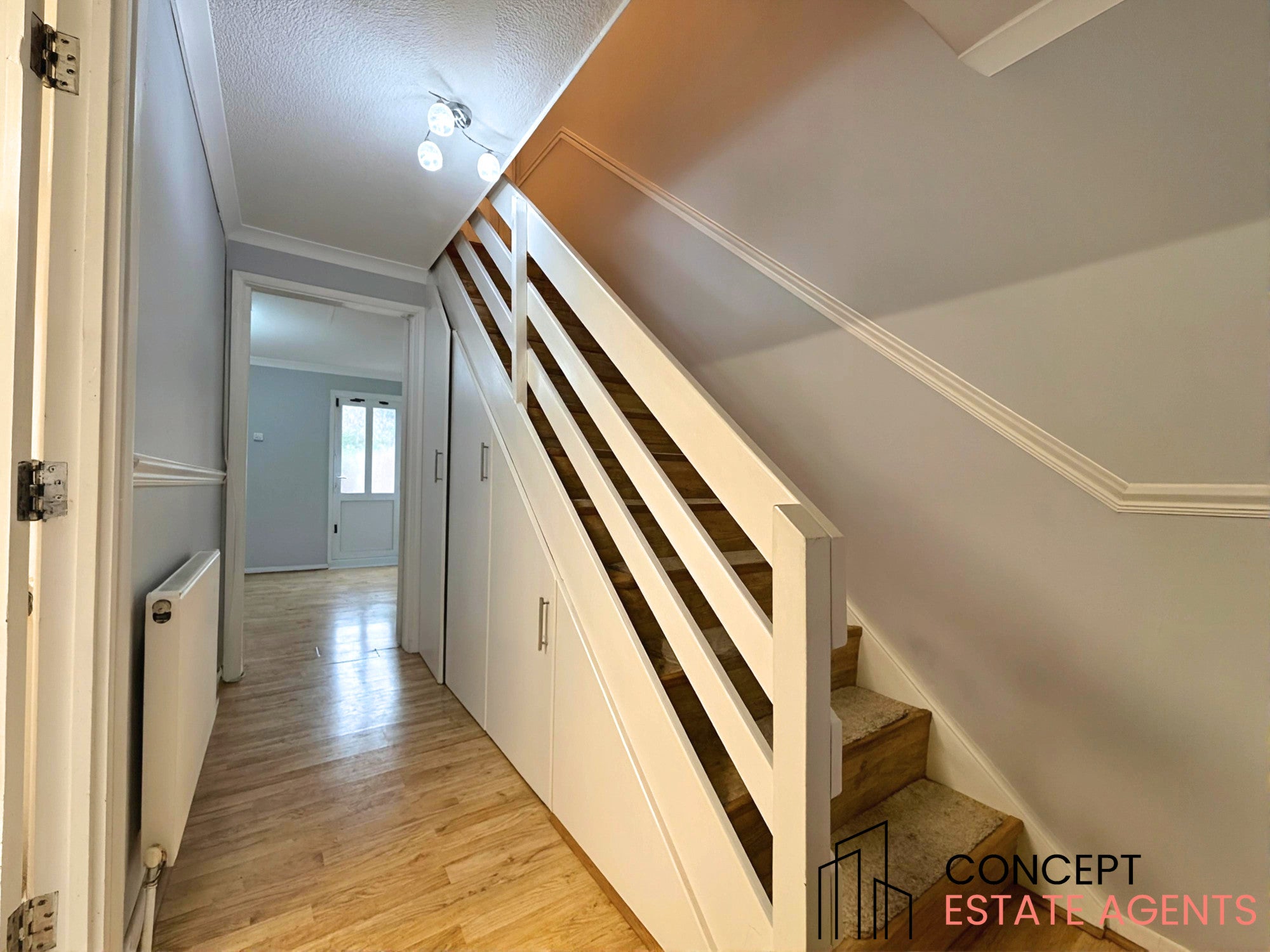 House Greyhound Terrace in Greater London