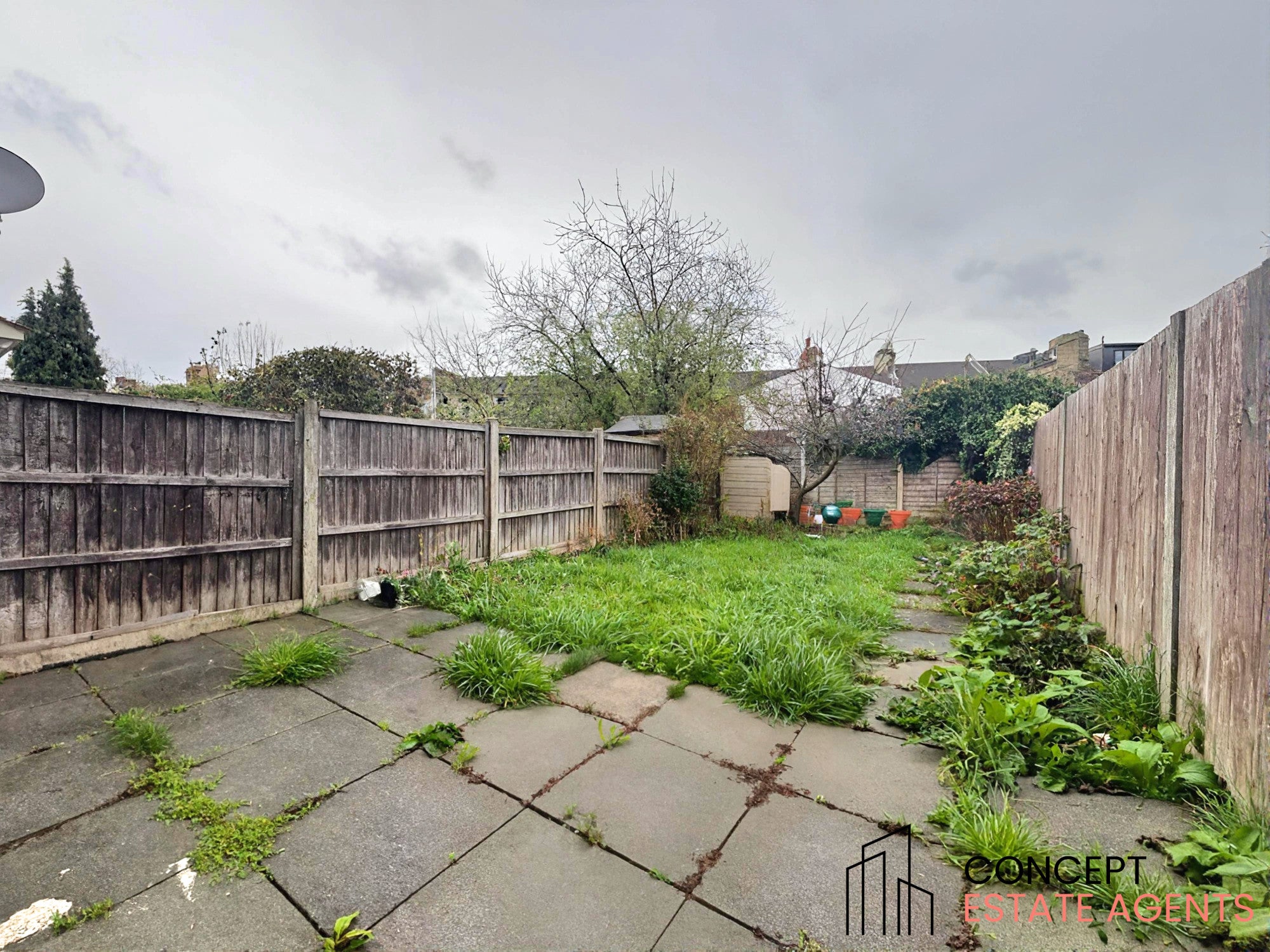 House Greyhound Terrace in Greater London
