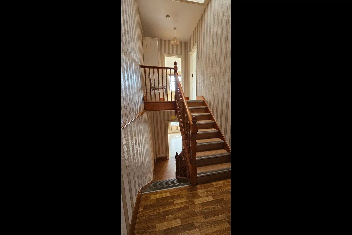 Flat Sheen Road in Greater London