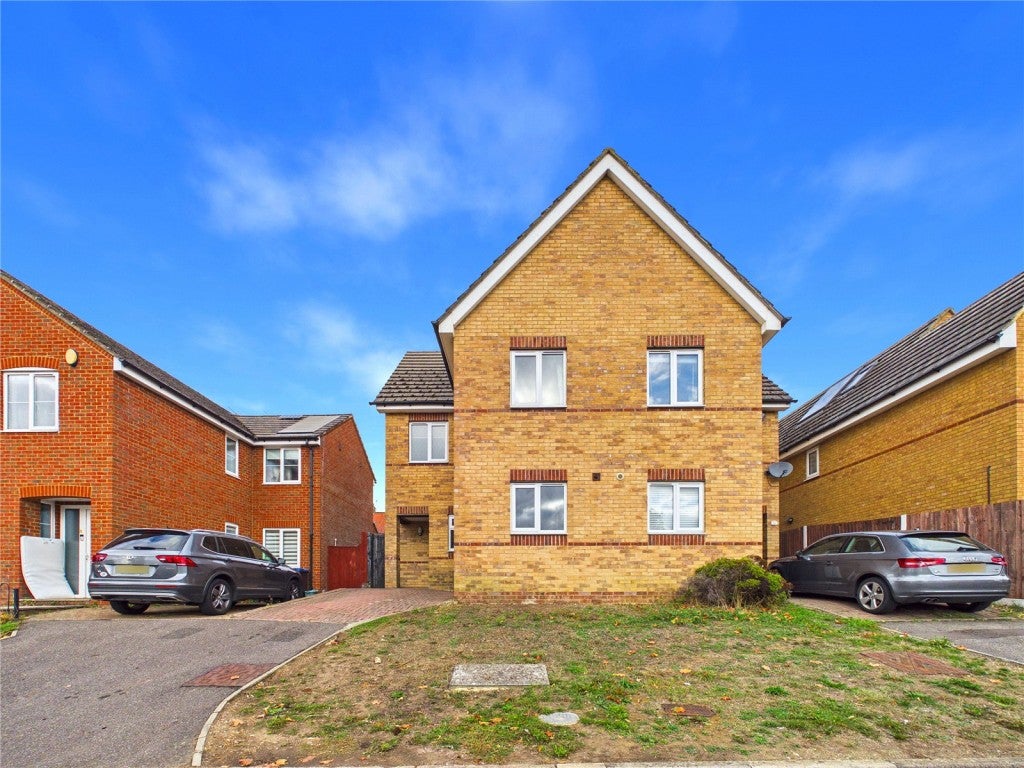 House Sempill Road in Dacorum