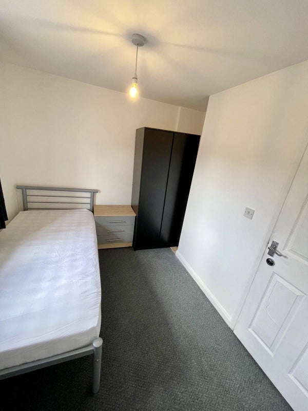 Room Heathlands in West Suffolk