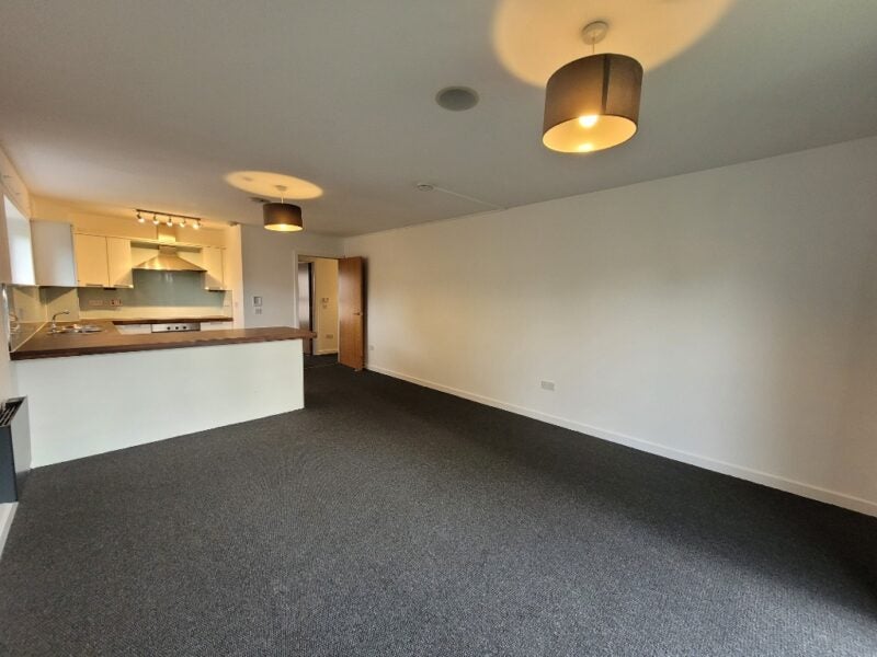 Flat Hamilton Road in Cambuslang