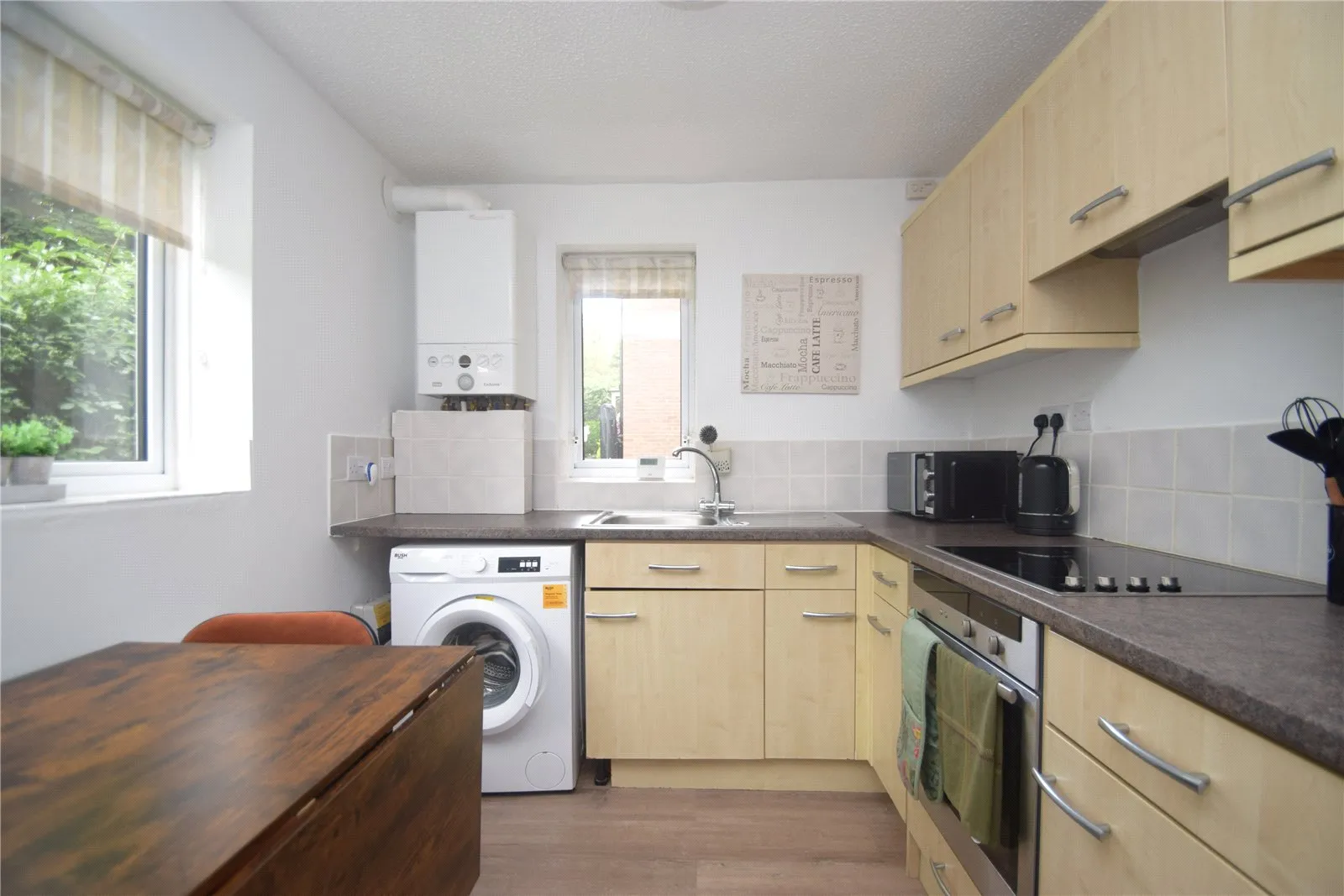 Flat Caburn Close in Scarborough
