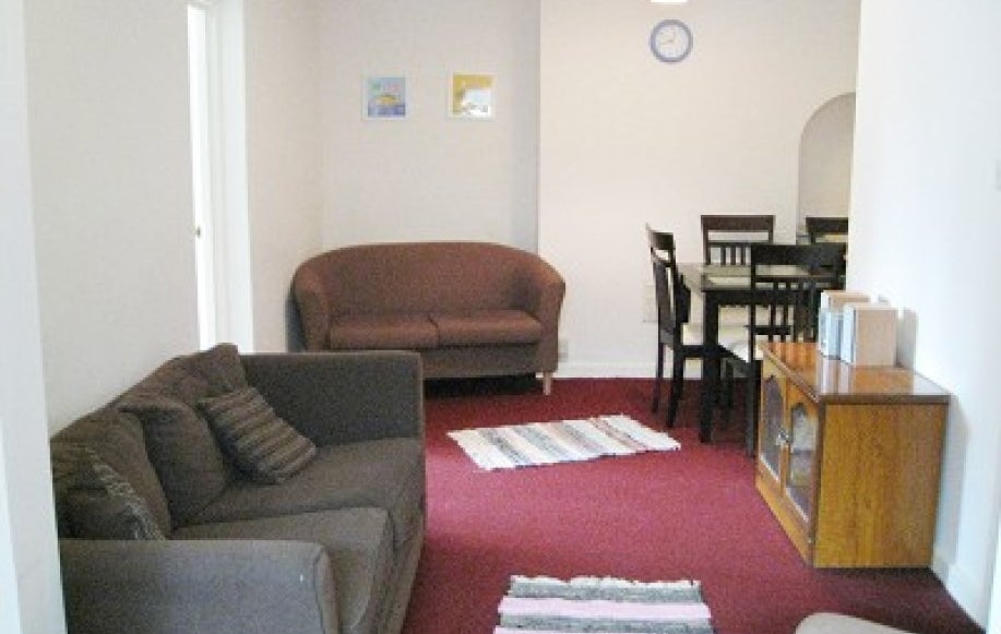 House Lyndworth Close in Oxford