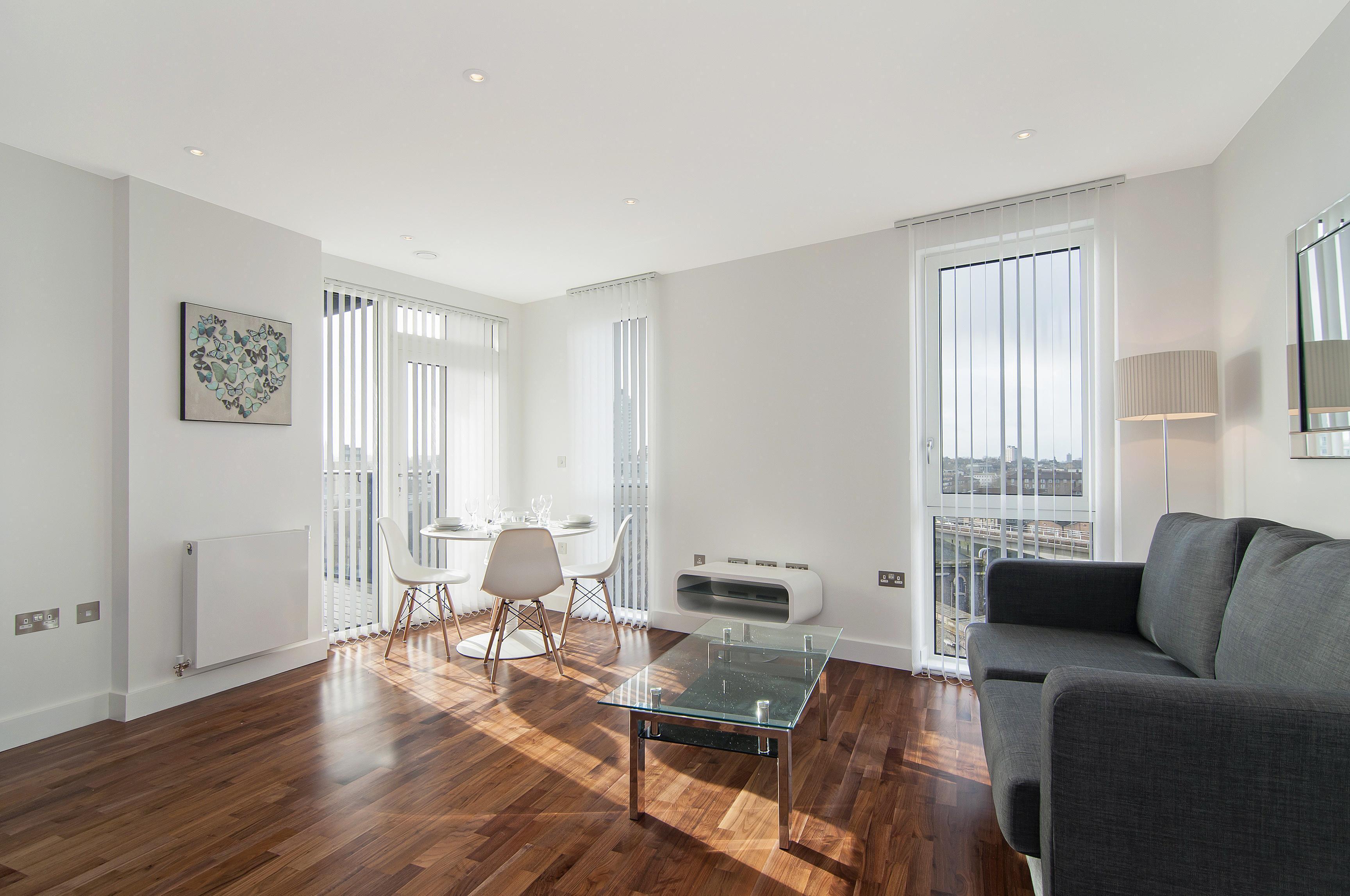 Flat Norman Road in Greater London