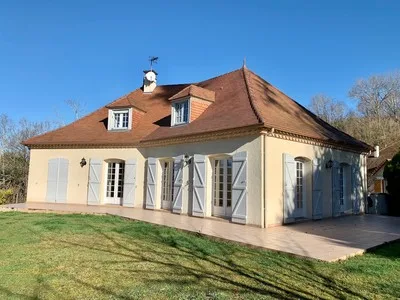 House Route de Nay in Gan
