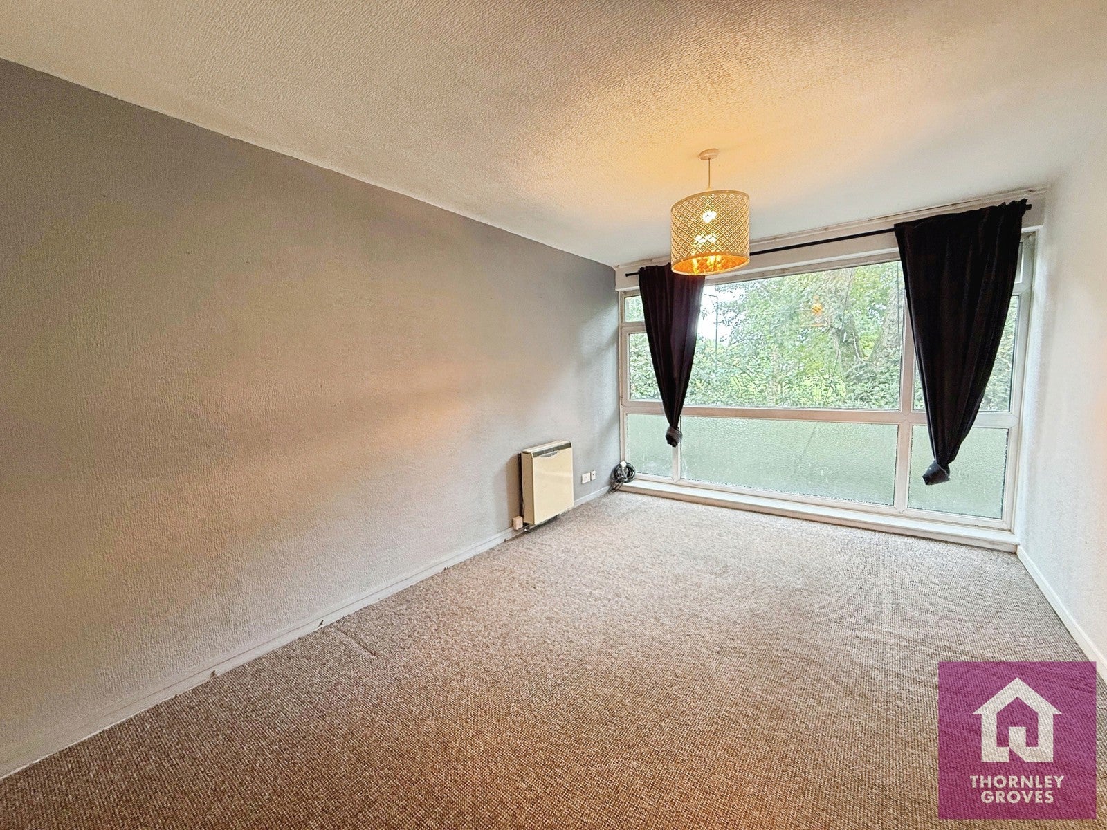 Flat Park View Court in Prestwich