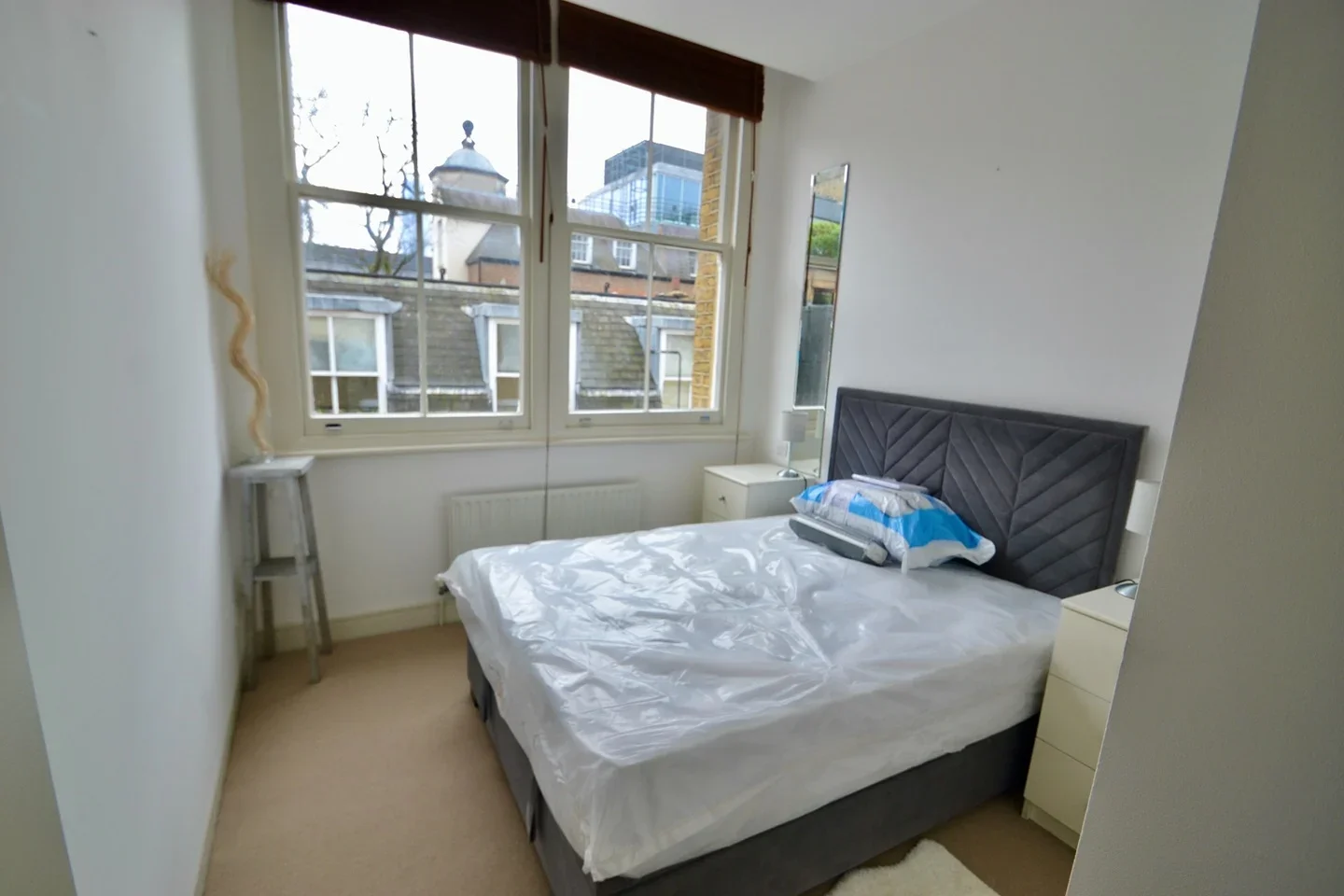 Flat Carter Lane in City of London