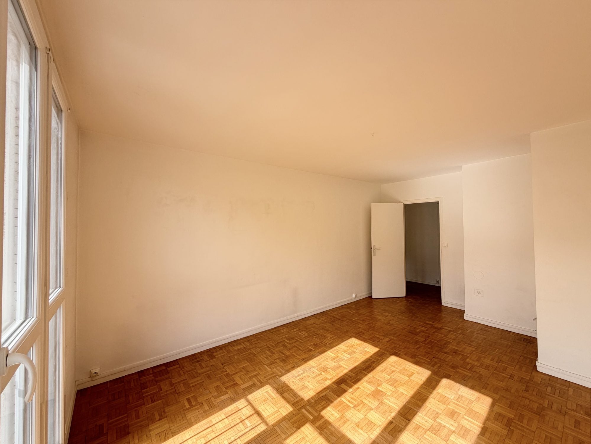 Appartement Rue du Pont Colbert à Versailles