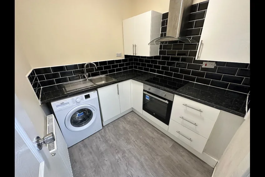 Flat School Wynd in Paisley